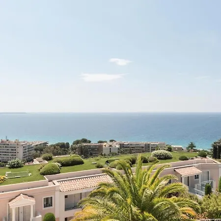Francia - Maeva - Design 2 Pieces 3 Personnes Avec Vue - Prestige - Super Mae-4317 Cannes
